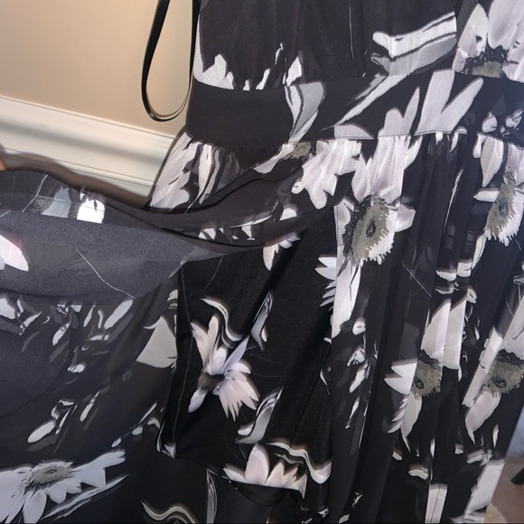 Bebe romper dress - Picture 2 of 2